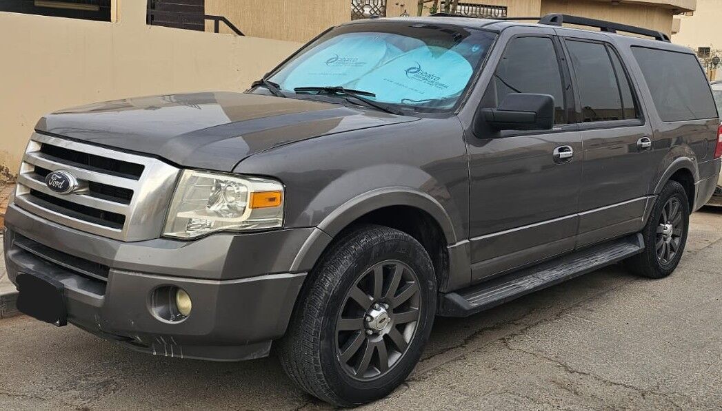 Riyadh, Vehicles, Cars & Trucks , SAR 24000,  Ford Expedition XLT 2014 Original Paint,  2014,  Automatic,  206000 KM,