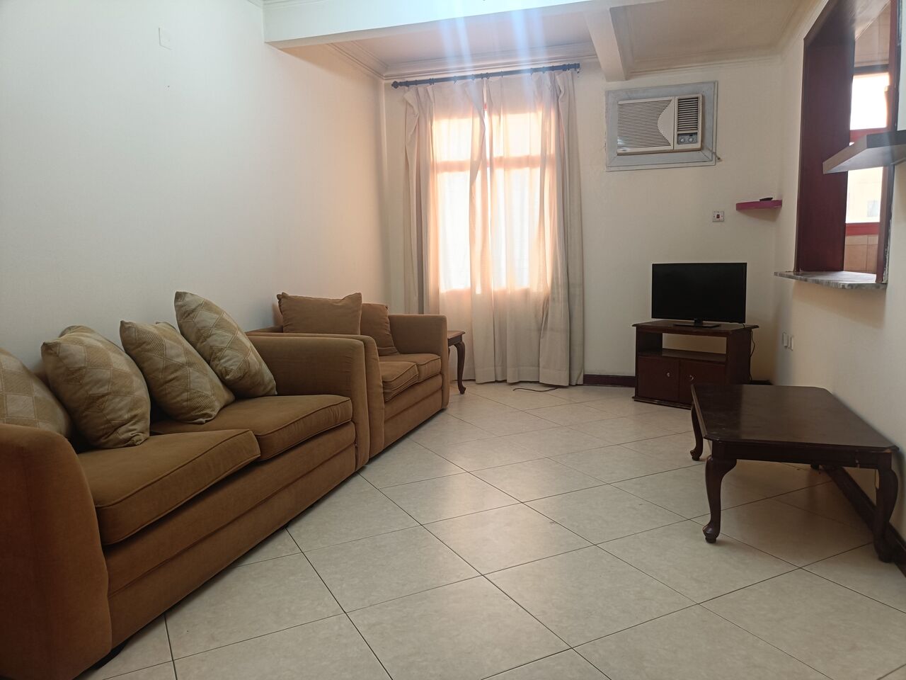 Mahooz, Apartments, Flats, Houses & Villas, BHD 220/month,  Furnished,  1 BR,  150 Sq. Meter,  Fully Furnished 1bhk With Ewa