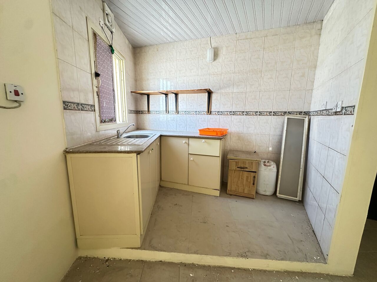 Mahooz, Apartments, Flats, Houses & Villas, BHD 80/year,  1 BR,  Mahooz:- Rooftop Studio Flat On Rent..