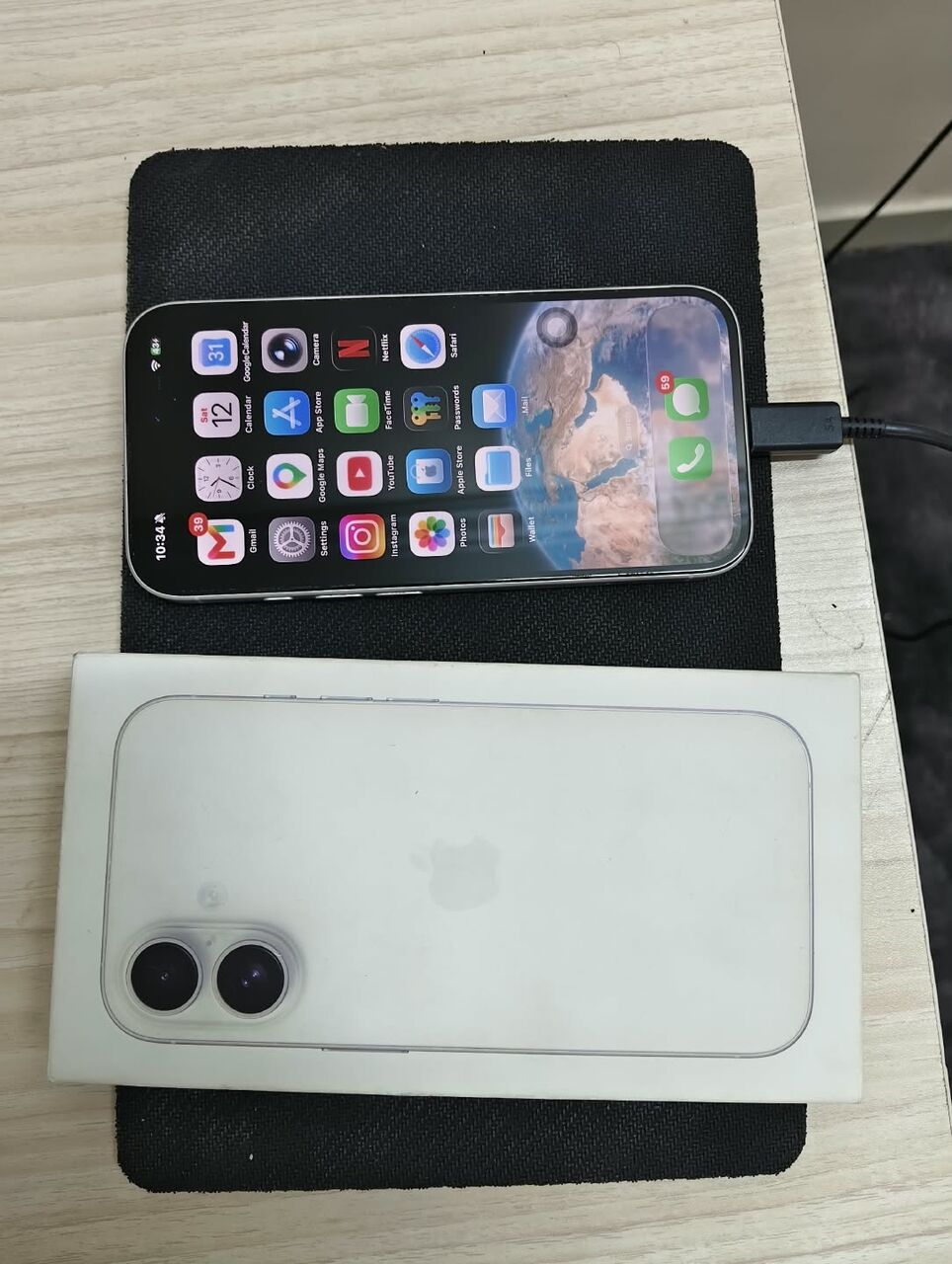 Riyadh, Mobile Phones, SAR 3000,  Apple IPhone 16 White 256GB