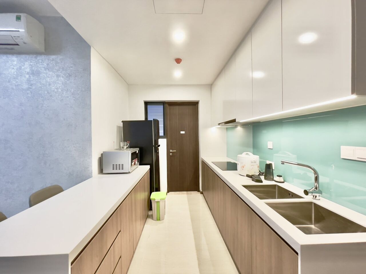 Ho Chi Minh City, Apartments, Flats, Houses & Villas, VND 21000000/month,  Furnished,  2 BR,  85 Sq. Meter,  RIVER VIEW 2 BEDROOMS APARTMENT FOR RENT AT ONE VERANDAH