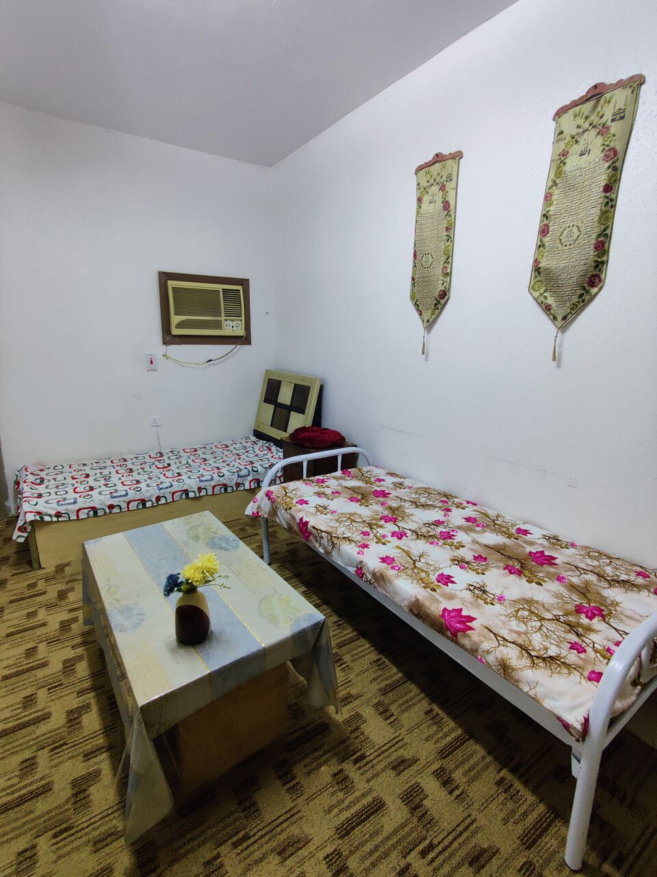 Jeddah, Bedspace For Rent, SAR 450/month,  Bed Space Available In Bawadi