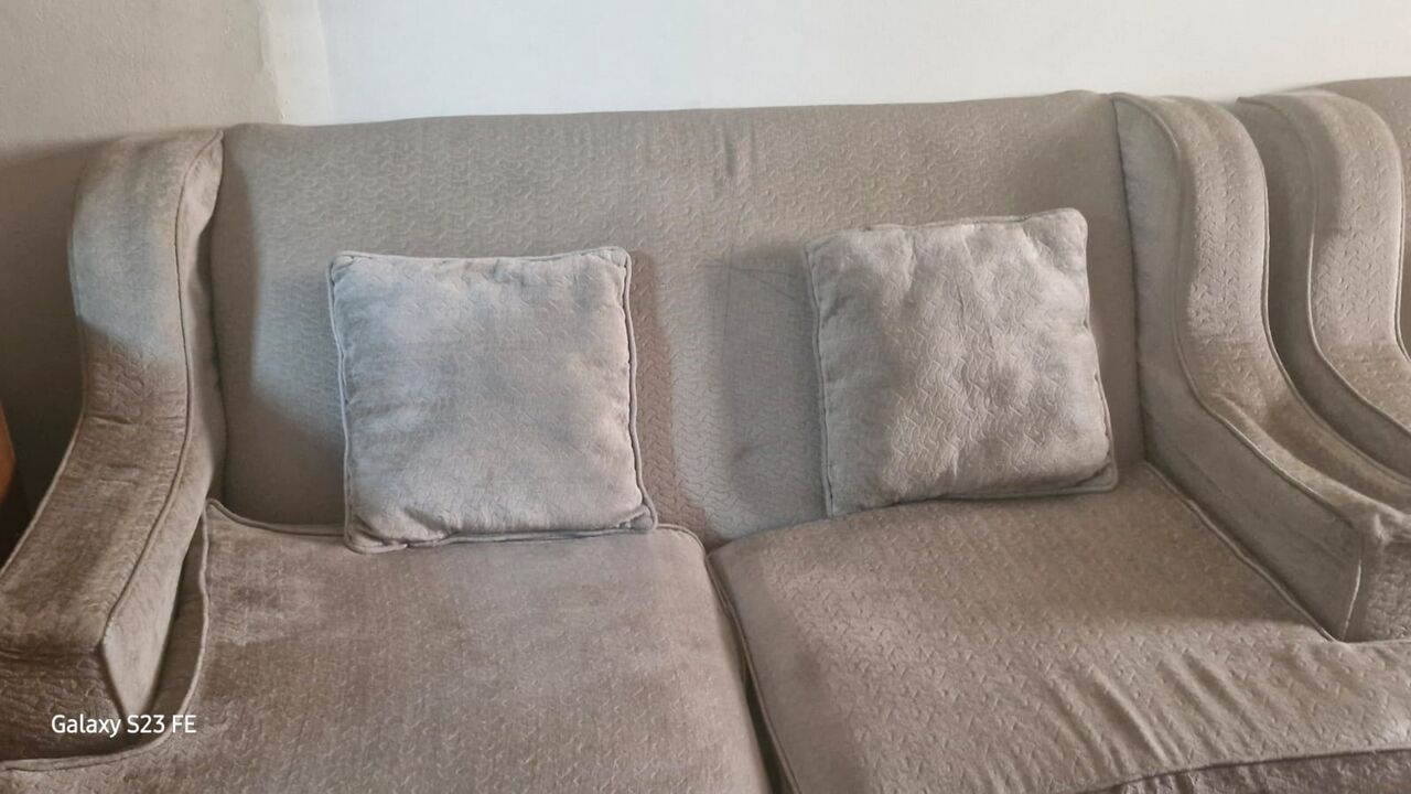 Riyadh, Furniture, SAR 300,  7-Seater Reclining Sofa For Sale Price 300 🛋️