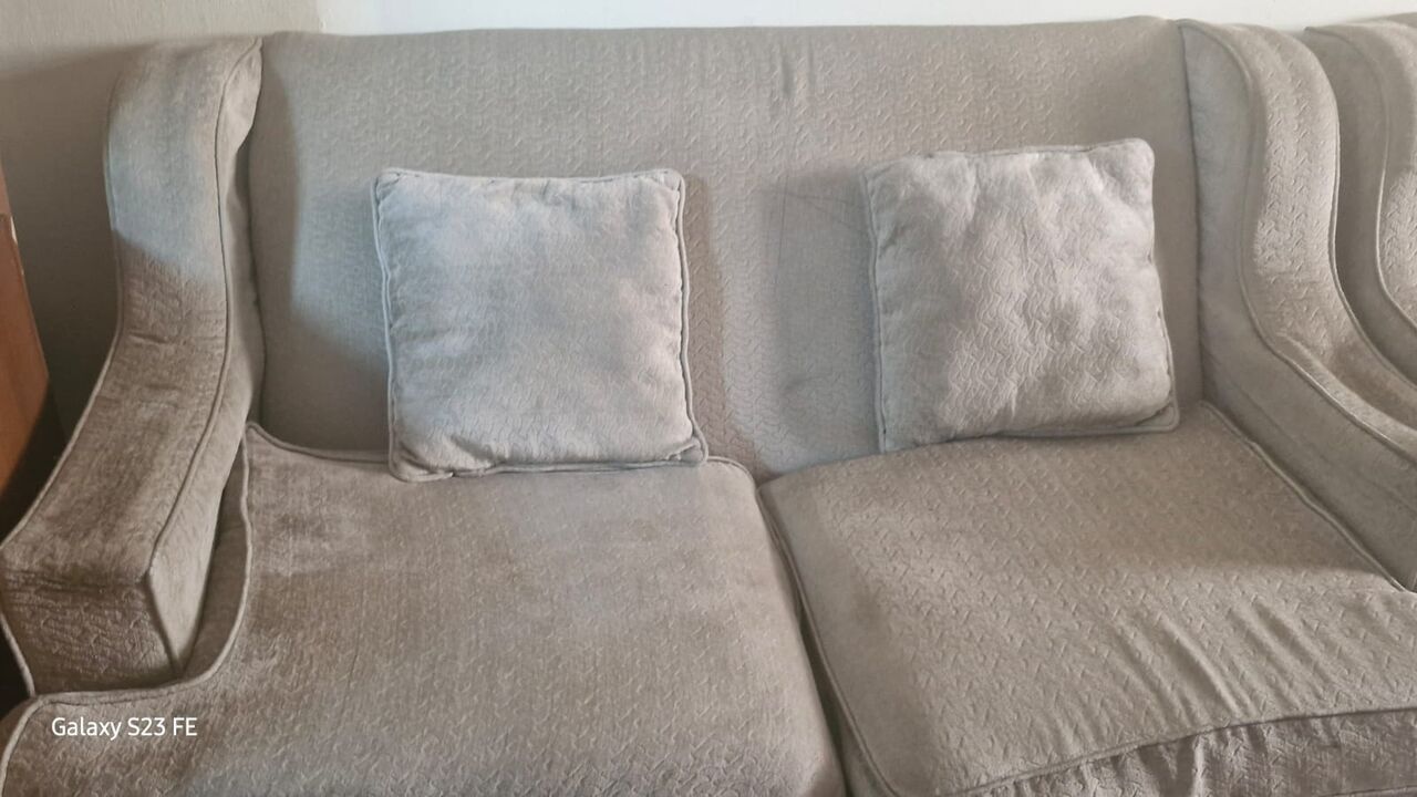 Riyadh, Furniture, SAR 300,  7-Seater Reclining Sofa For Sale Price 300 🛋️
