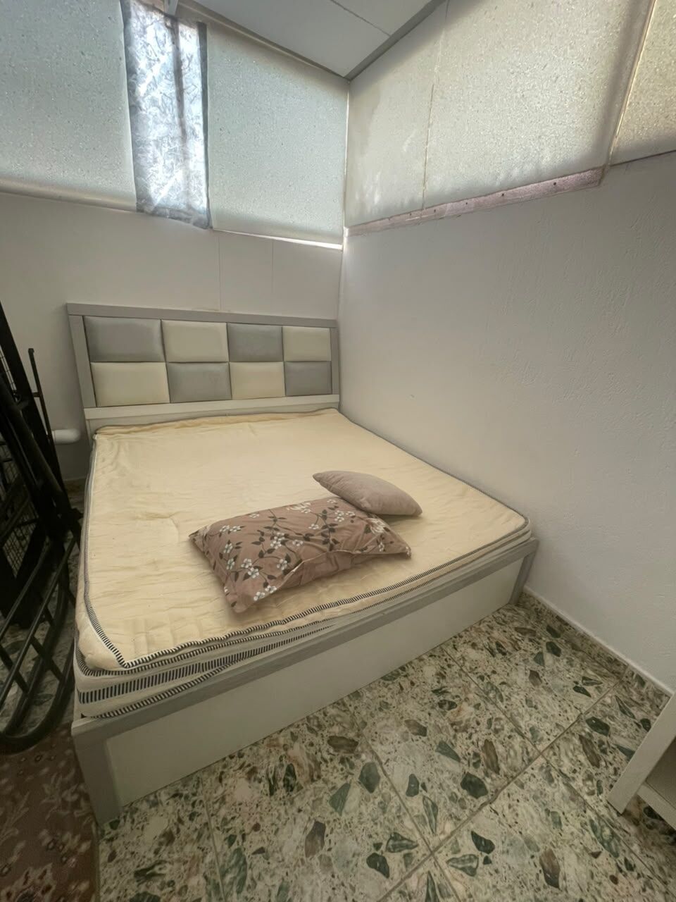 Riyadh, Furniture, SAR 800,  Complete Furniture Set For Sale - 3 Items