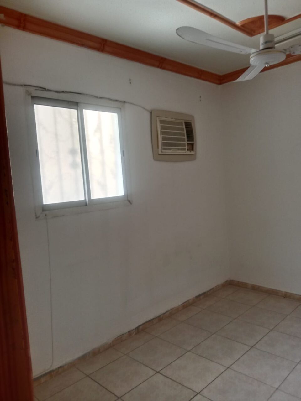 Umm Al Hamam, Rooms for Rent, SAR 1000/month,  SAR 1000/month,Un- Furnished, Single Room With Separate Toilet In Family Building