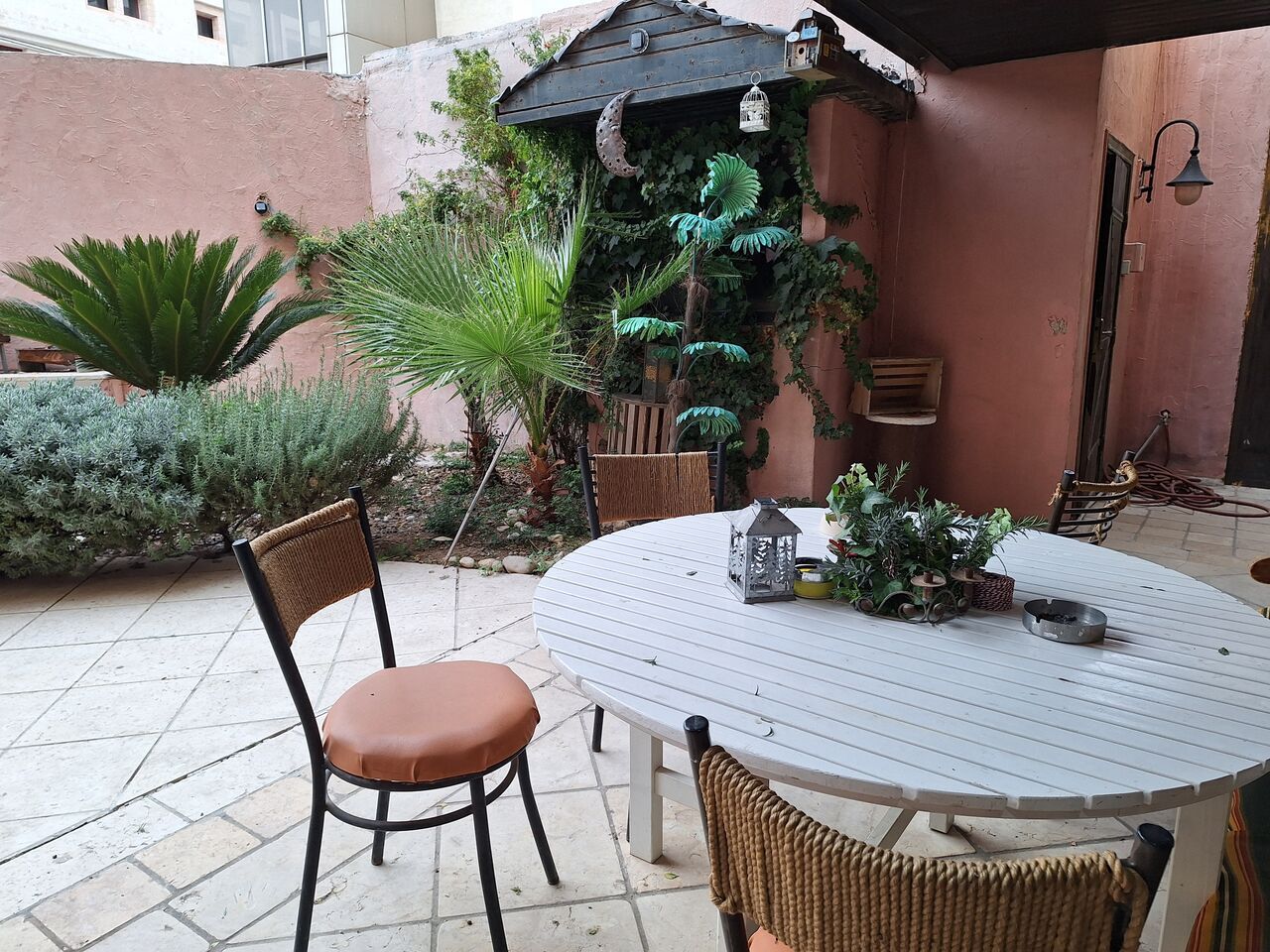 Abdoun, Apartments, Flats, Houses & Villas, JOD 230/month,  Furnished,  Studio,  With Garden In Sweifieh &ndash; Utilities + Internet Included