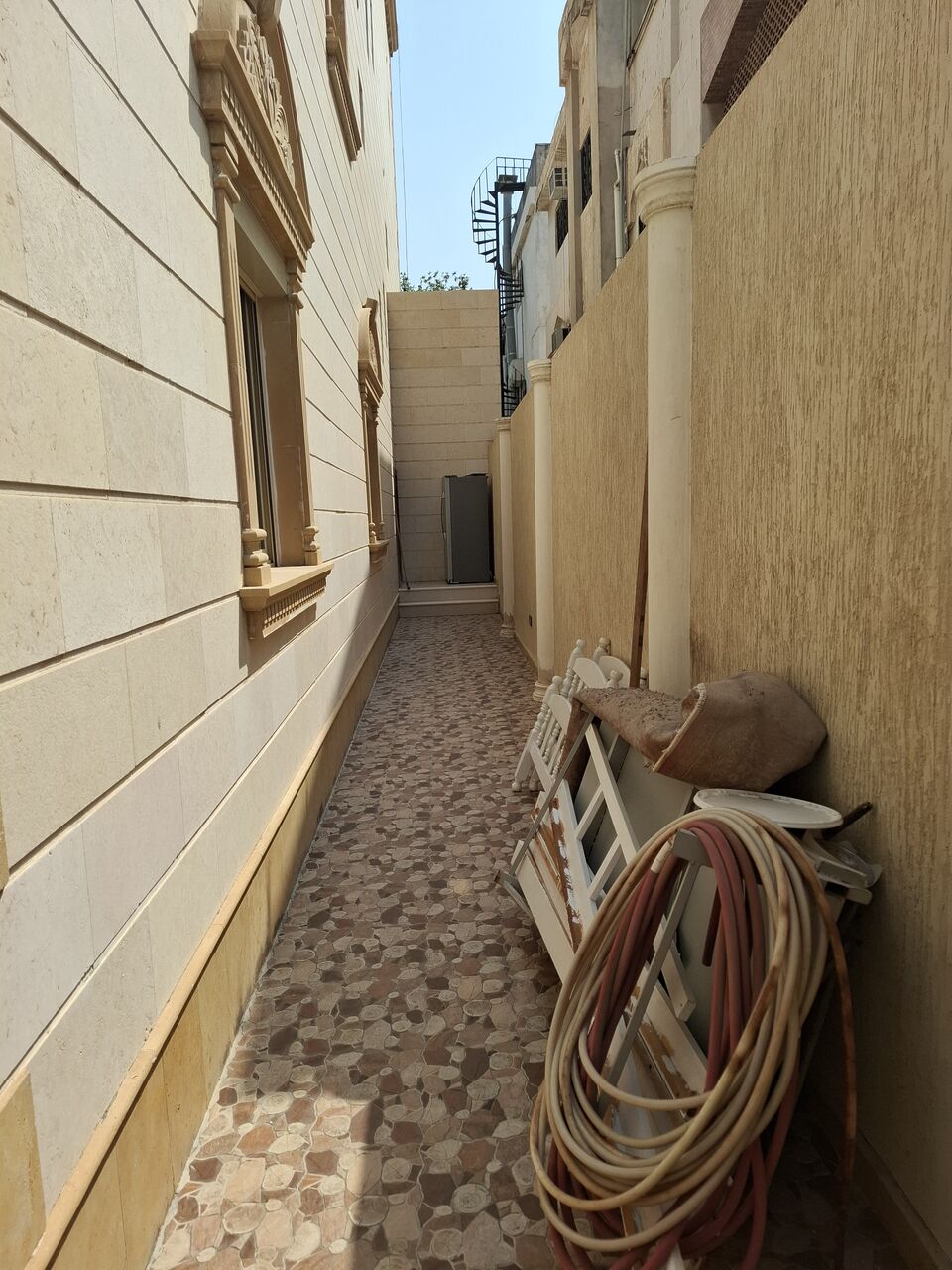 Jeddah, Villas, 00000 Sq. Feet,  Villa For Sale Or Rent