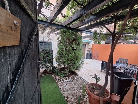 Abdoun, Apartments, Flats, Houses & Villas, JOD 190/month,  Furnished,  Studio,  Furnished Ground-Floor With Garden - Utilities Included