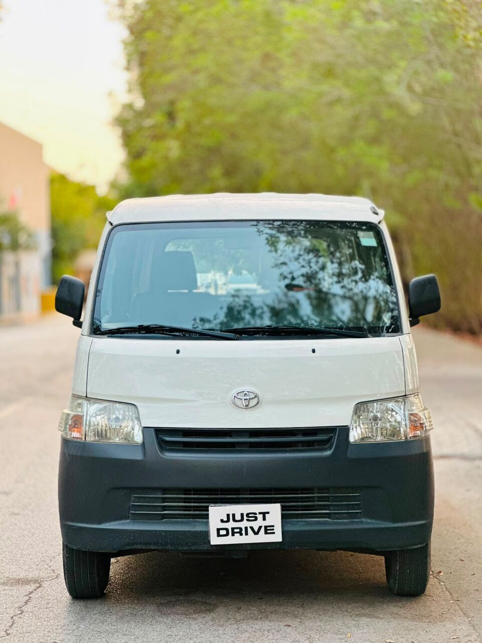 Segaya, Vehicles, Cars & Trucks , BHD 5250,  Toyota Lite Ace,  2023,  Automatic,  85000 KM,    MODEL  CARGO VAN CALL OR WHATSAPP ON 35400768 ,33665080