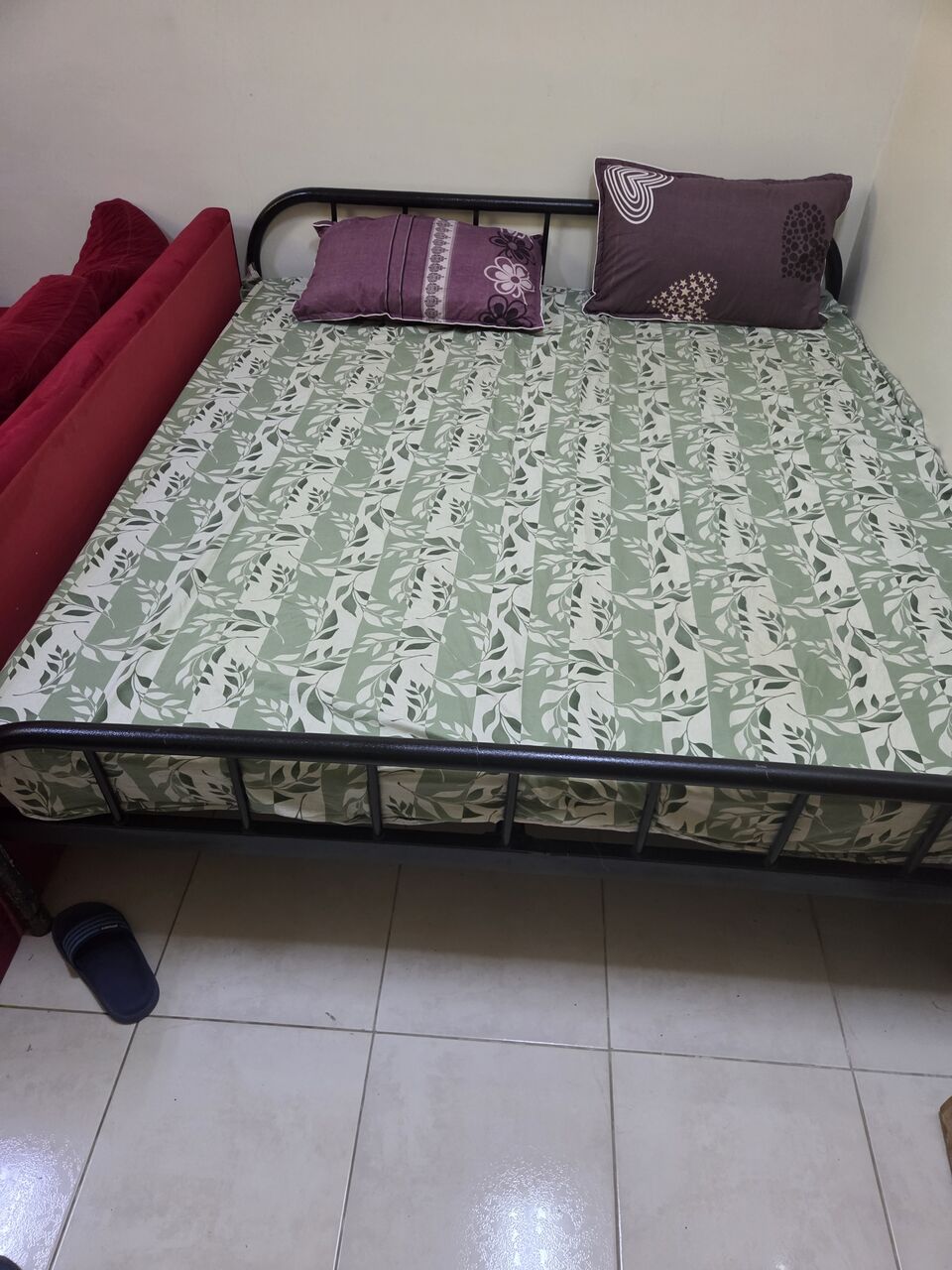 Ras Tanura, Furniture, SAR 500,  Queen Size Bed With Mattress (negotiable)