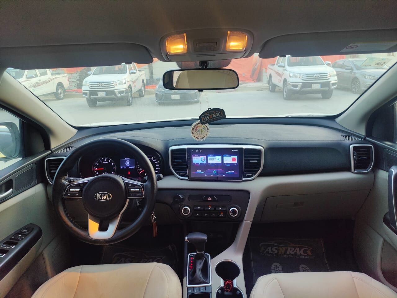 Jubail, Vehicles, Cars & Trucks , SAR 61000,  Kia Sportage,  2022,  Automatic,  120000 KM,    AWD &ndash; Excellent Condition | White Exterior | Beige Interior