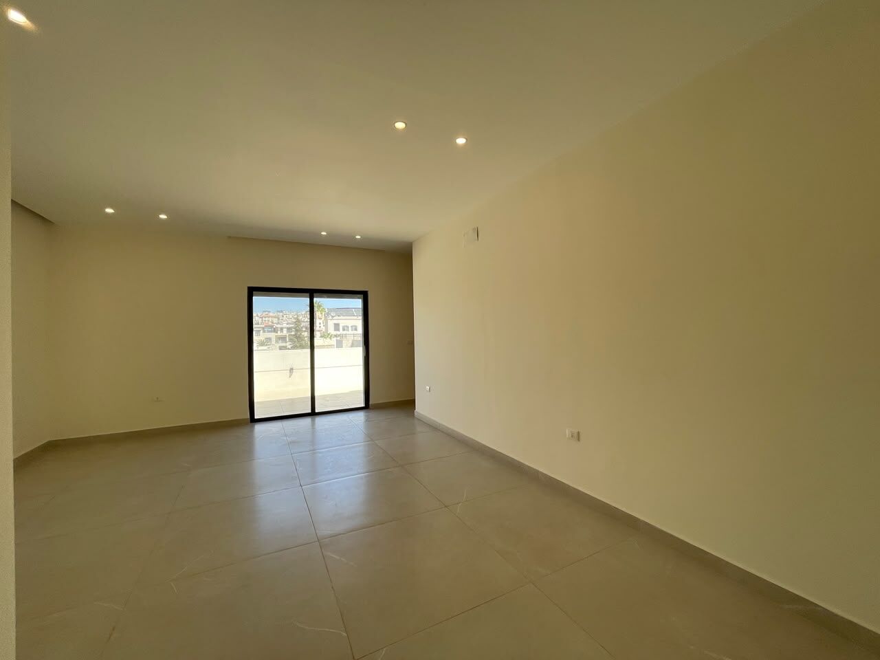 Abdoun, Apartments, Flats, Houses & Villas, JOD 40000/year,  3 BR,  290 Sq. Meter,  Rooftop Apartment For Rent