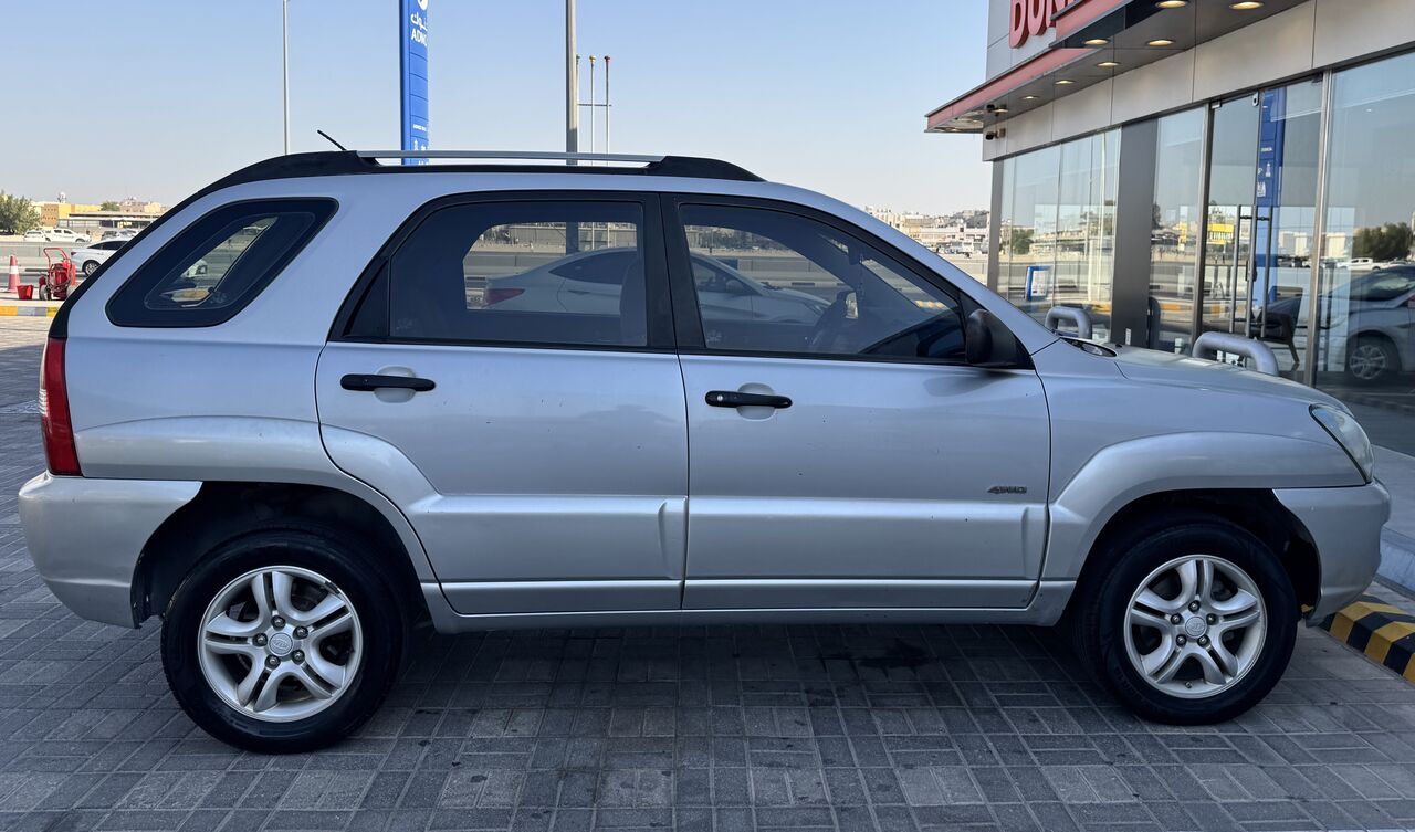 Riyadh, Vehicles, Cars & Trucks , SAR 12000,  Kia Sportage,  2008,  Automatic,  480000 KM,