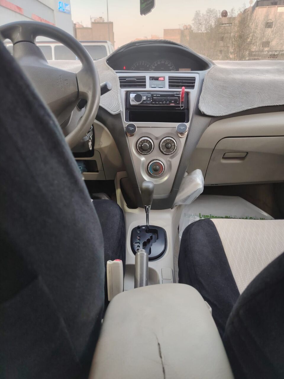 Riyadh, Vehicles, Cars & Trucks , SAR 14000,  Toyota Yaris 2011,  2011,  Automatic,  445953 KM,   For Sale