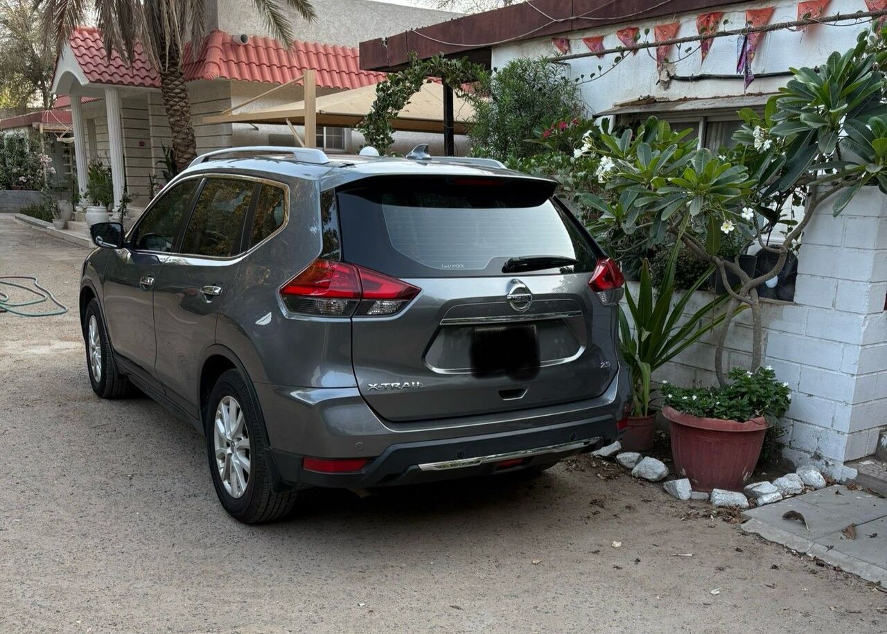 Jeddah, Vehicles, Cars & Trucks , SAR 55500,  Nissan X Trail 2020 4WD 7 Seater Single Owner, Petromin Maintained,  2020,  Automatic,  115000 KM,