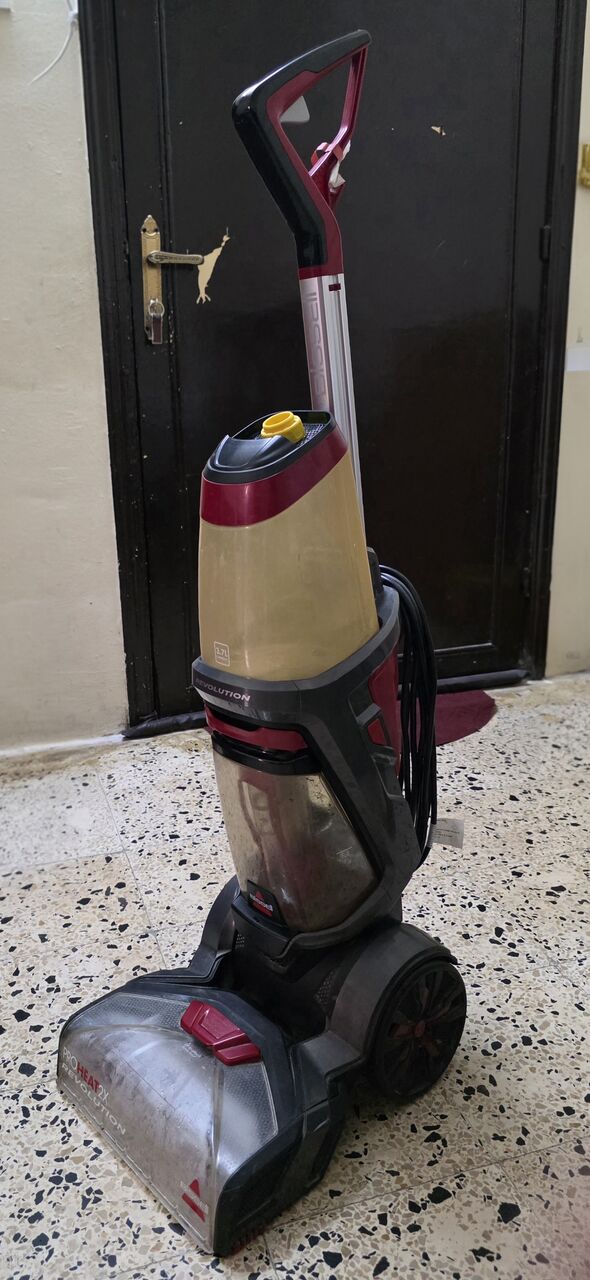 Al Wizarat, Household Items, SAR 400,  Bisell Carpet Vaccum Cleaner