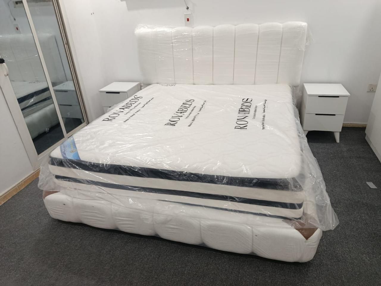 Jeddah, Furniture, SAR 1,  Kingsize Woodenbed With Mattress