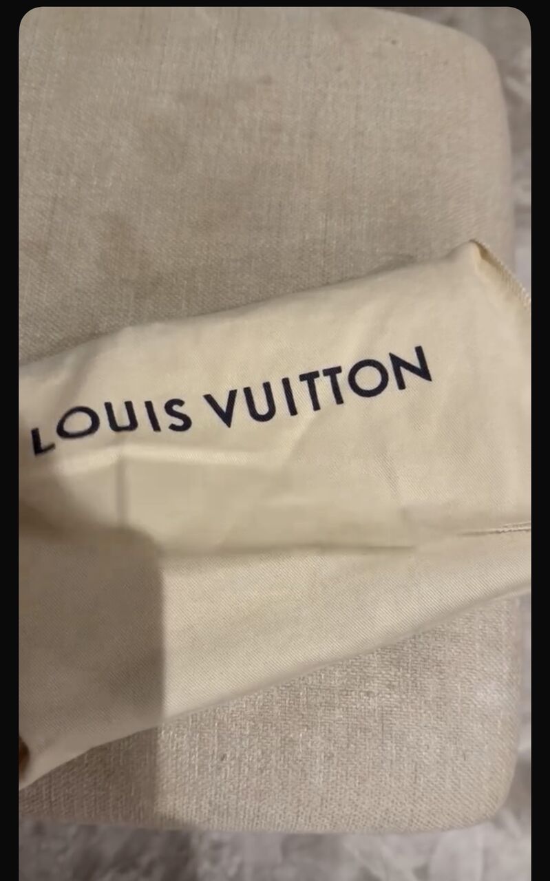 Riyadh, Purses & Wallets, SAR 5300,  Louis Vuitton As New