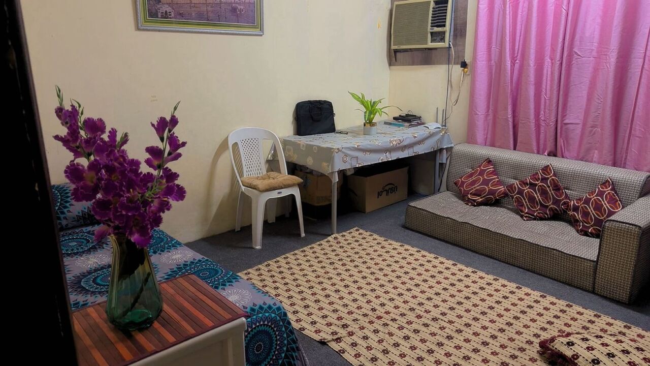 Khobar, Rooms for Rent, SAR 800/month,  One Furnished Room In Khobar Shamaliya Near Pakistani School