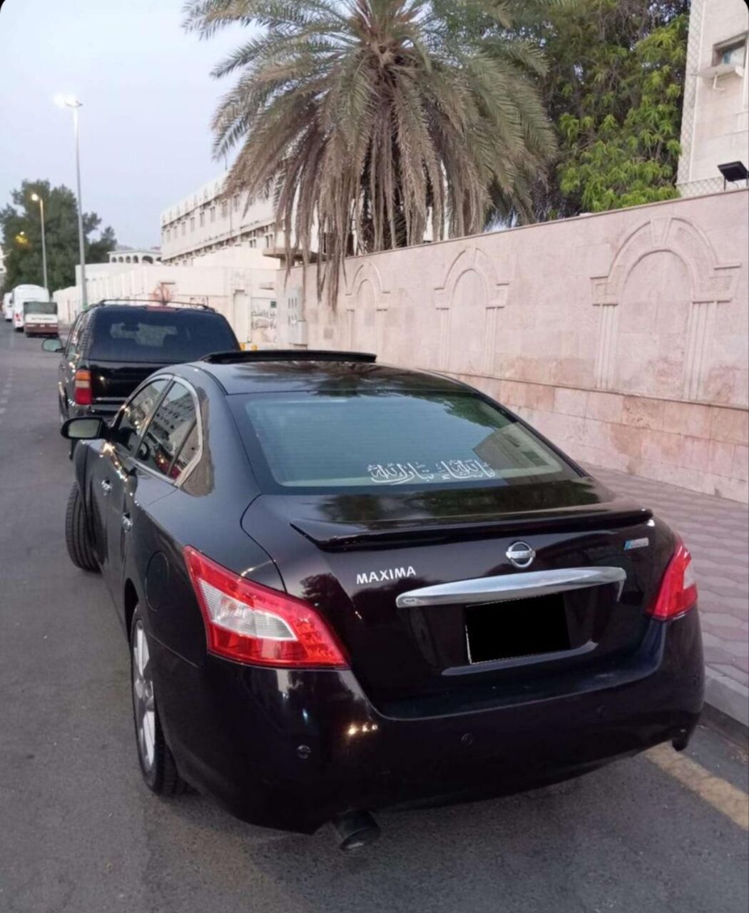 Jeddah, Vehicles, Cars & Trucks , SAR 22000,  Nissan Maxima,  2010,  Automatic,  400000 KM,   Full  For Sale In Jeddah