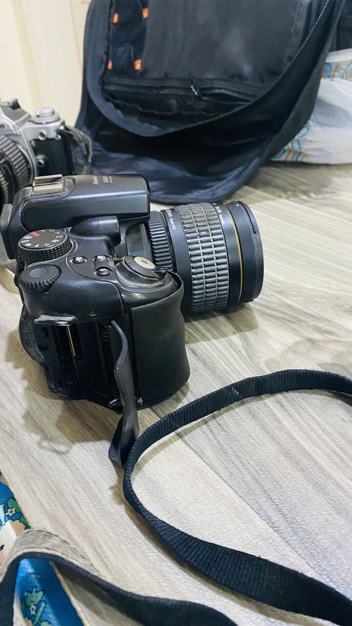 Jeddah, Household Items, SAR 1,  Used Professional Cameras
