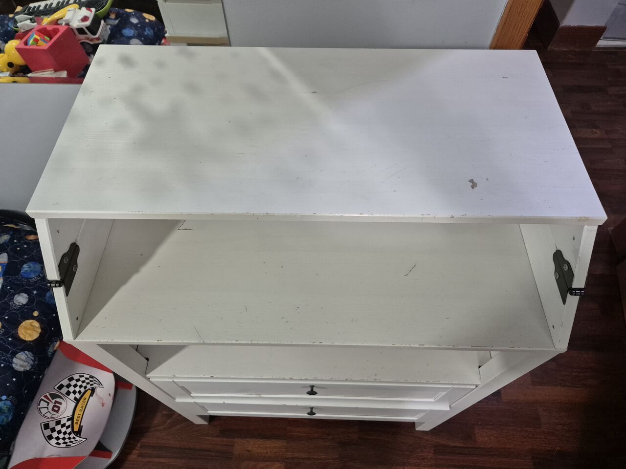 Hittin, Furniture, SAR 400,  Ikea Baby Changing Table With 2 Drawers