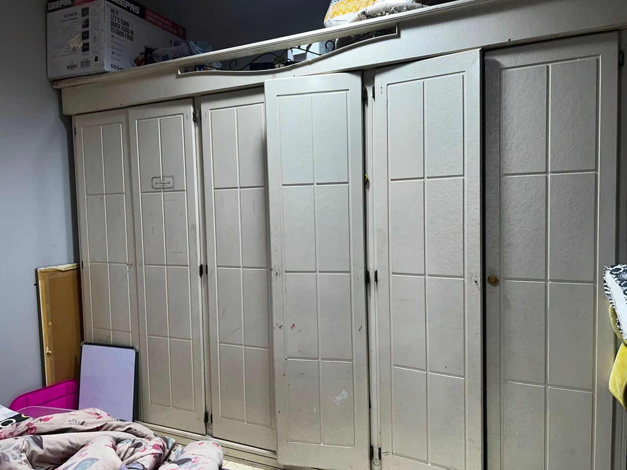 Al Malaz, Furniture, SAR 300,  Household Furniture For Sell In Al Malaz