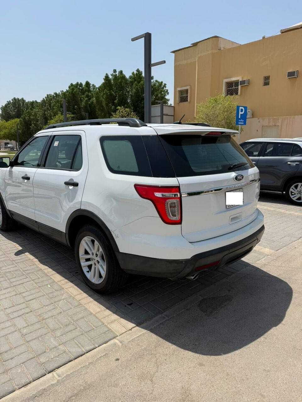 Al Wadi, Vehicles, Cars & Trucks , SAR 40,  Ford Explorer,  2015,  Automatic,  172000 KM,  , , 4WD