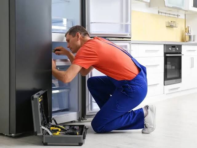 Toronto, Appliance Repair, Professional Commercial Cooler Repair Service In Canada