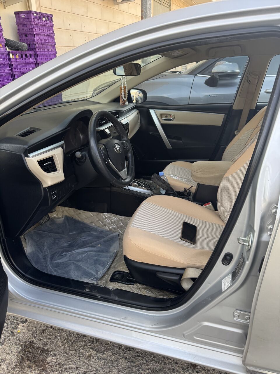 Riyadh, Vehicles, Cars & Trucks , SAR 33500,  Toyota Corolla GLI,  2016,  Automatic,  301000 KM,  Vehicle In Very Good Condition