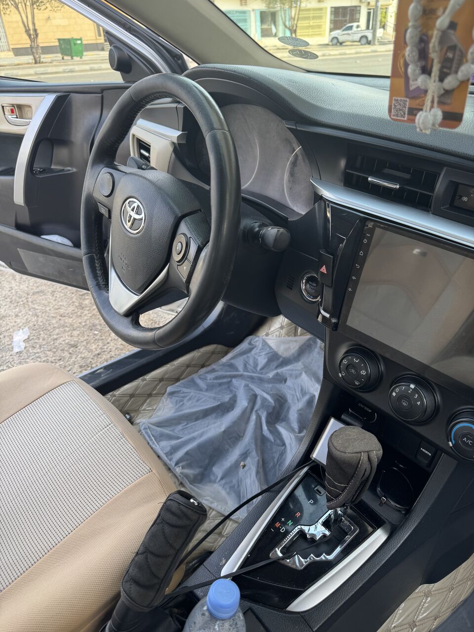 Riyadh, Vehicles, Cars & Trucks , SAR 33500,  Toyota Corolla GLI,  2016,  Automatic,  301000 KM,  Vehicle In Very Good Condition