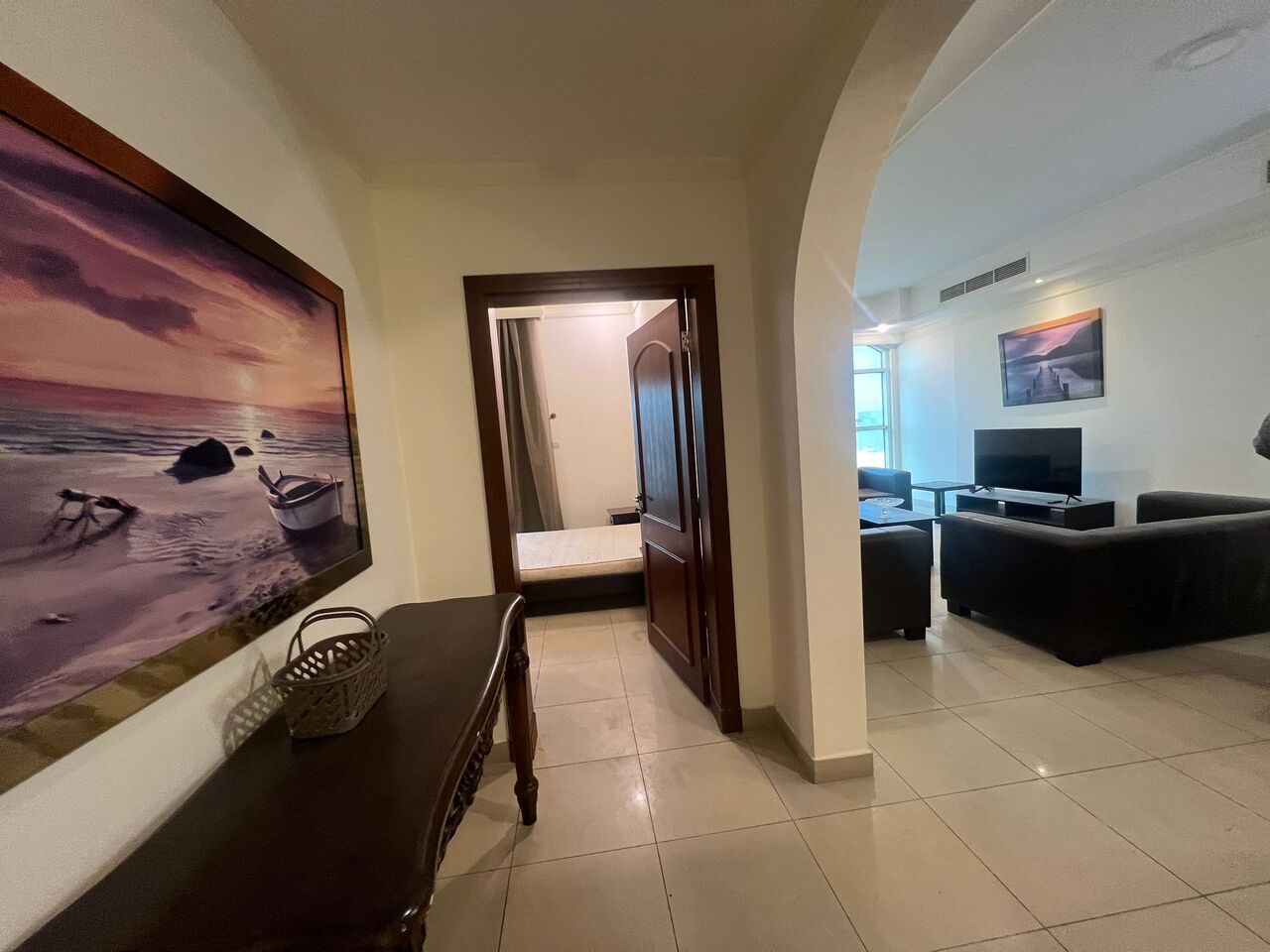 Hoora, Apartments, Flats, Houses & Villas, BHD 450/month,  Furnished,  3 BR,  Apartment For Rent In Hoora | Maid Room / Store | EWA Included