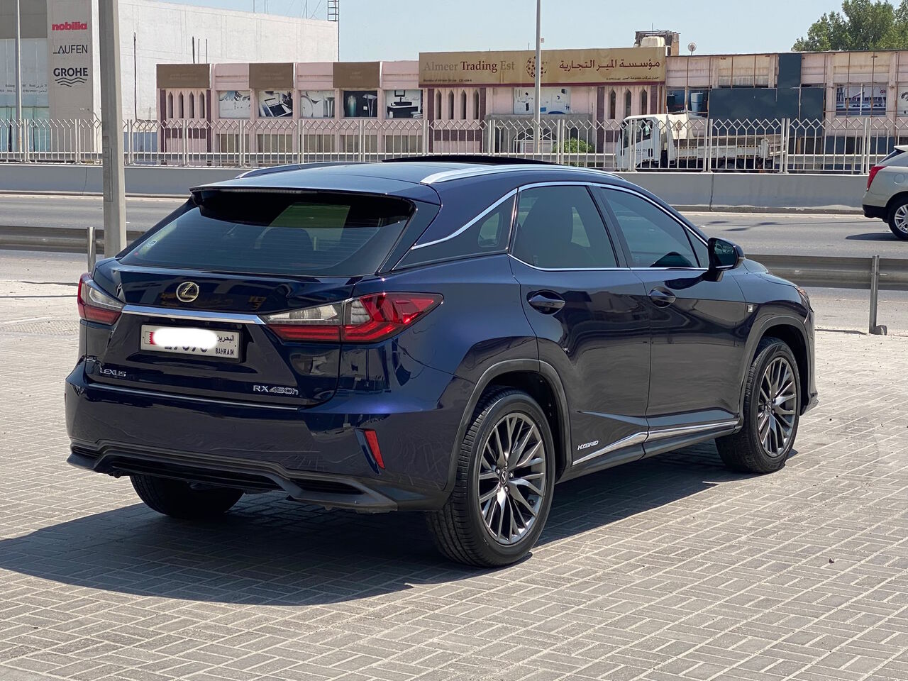 Manama, Vehicles, Cars & Trucks , BHD 12950,  Lexus RX-450h,  2017,  Automatic,  118400 KM,    (Blue)