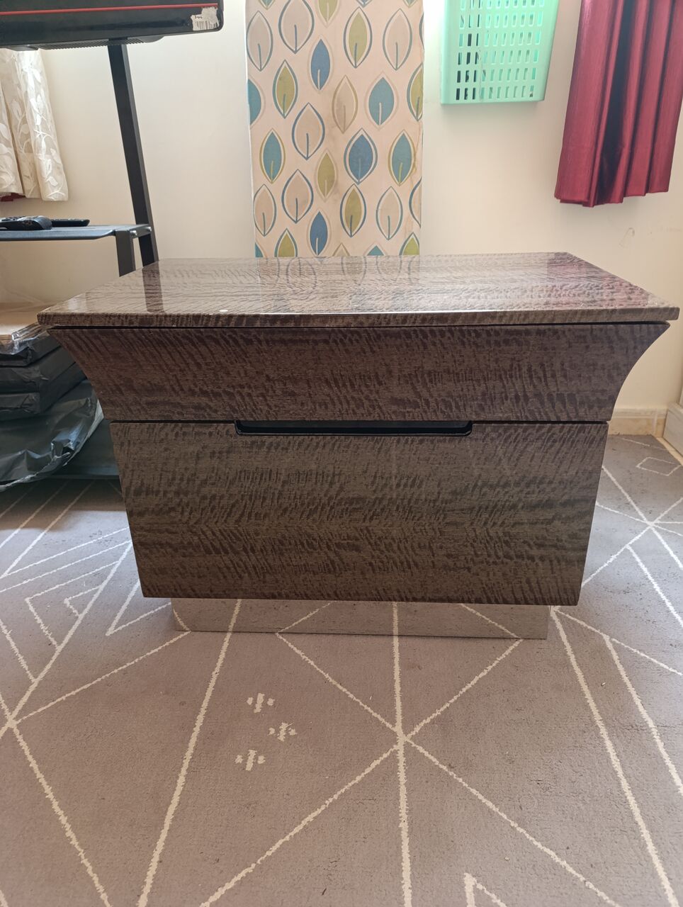 Jeddah, Household Items, SAR 100,  Bed Side Drawer, Bed Side Table, Organizer
