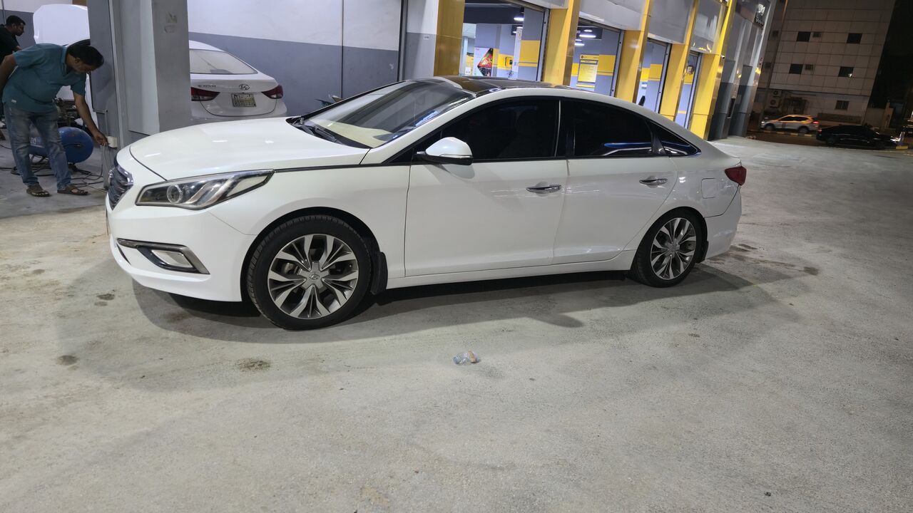 Al Naseem, Vehicles, Cars & Trucks , SAR 25000,  Hyundai Sonata,  2016,  Automatic,  425000 KM,  Well Condition Hundayi Sonata  Model Full Option Car For Sale.