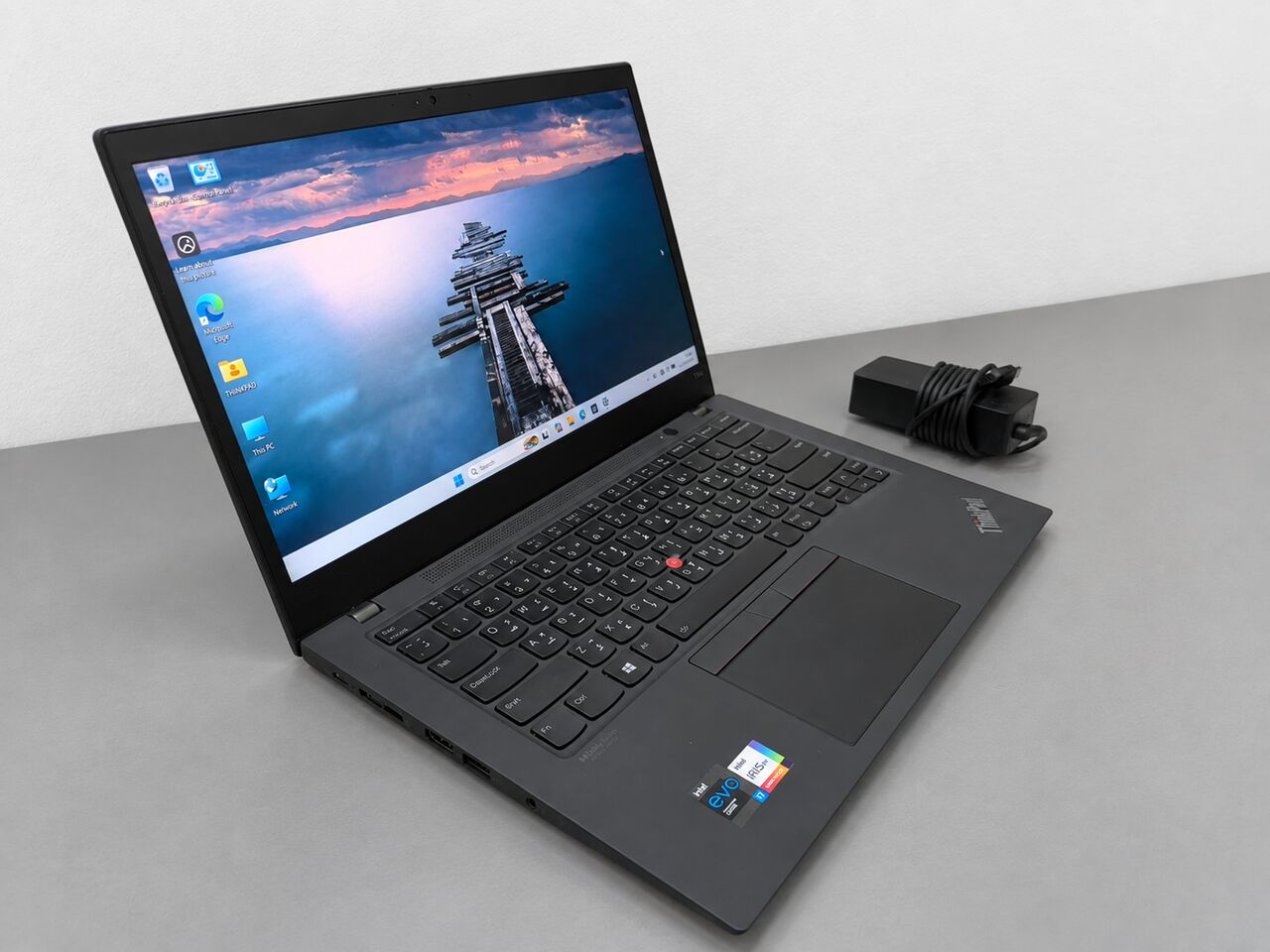 Khobar, Computers, SAR 1550,  Lenovo ThinkPad T14s &ndash; Core I7