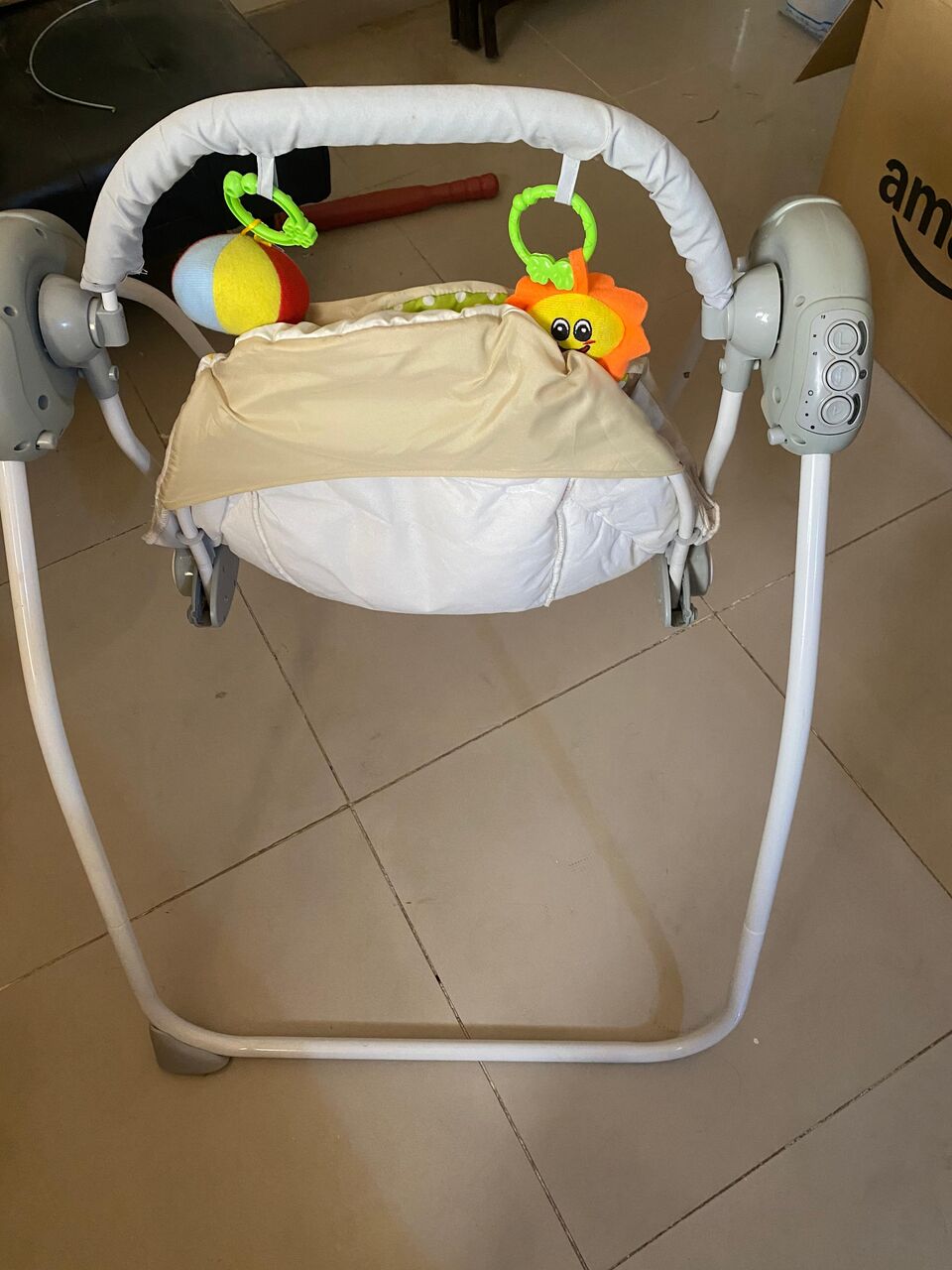 Jeddah, Baby & Kid Stuff, SAR 95,  Kids Rocking Chair / Swing With Remote Control_ Excellent Condition