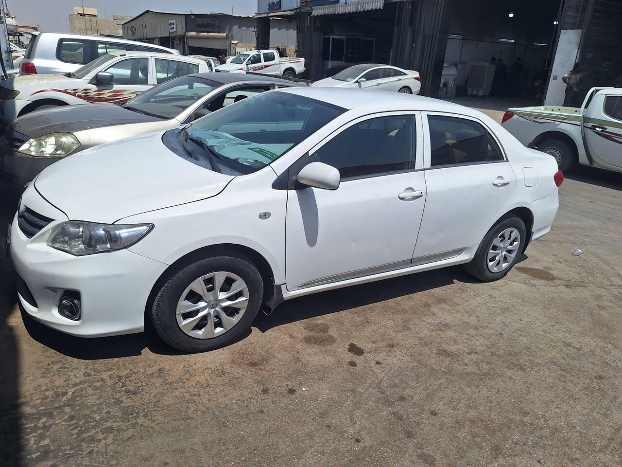 Riyadh, Vehicles, Cars & Trucks , SAR 19000,  Toyota Corolla 2011,  2011,  Automatic,  333000 KM,  ,,Rs,19000 Mint Condition