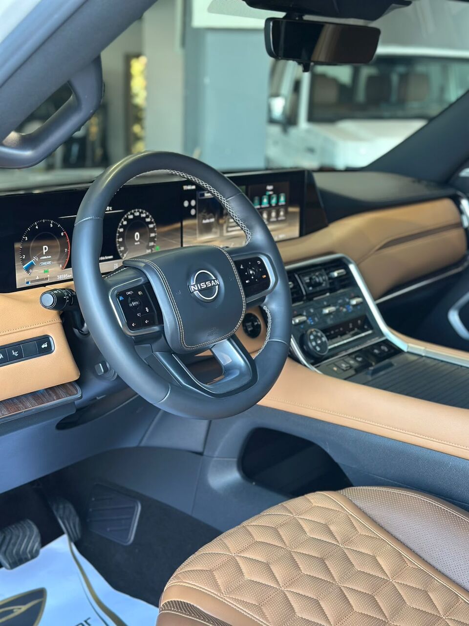 Riffa, Vehicles, Cars & Trucks , BHD 33500,  NISSAN PATROL PLATINUM V6T TWIN TURBO SILVER,  2025,  38000 KM,