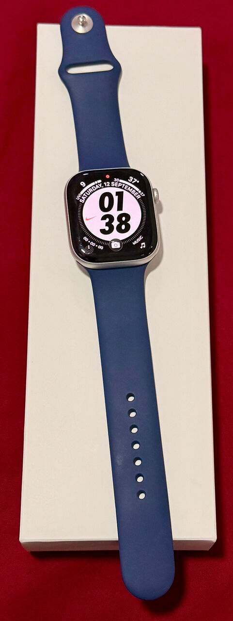 Jeddah, Watches, SAR 1400,  Apple Watch Series 10 (46mm, GPS) &ndash; Silver Aluminum / Denim Sport Band (100% Battery Healt