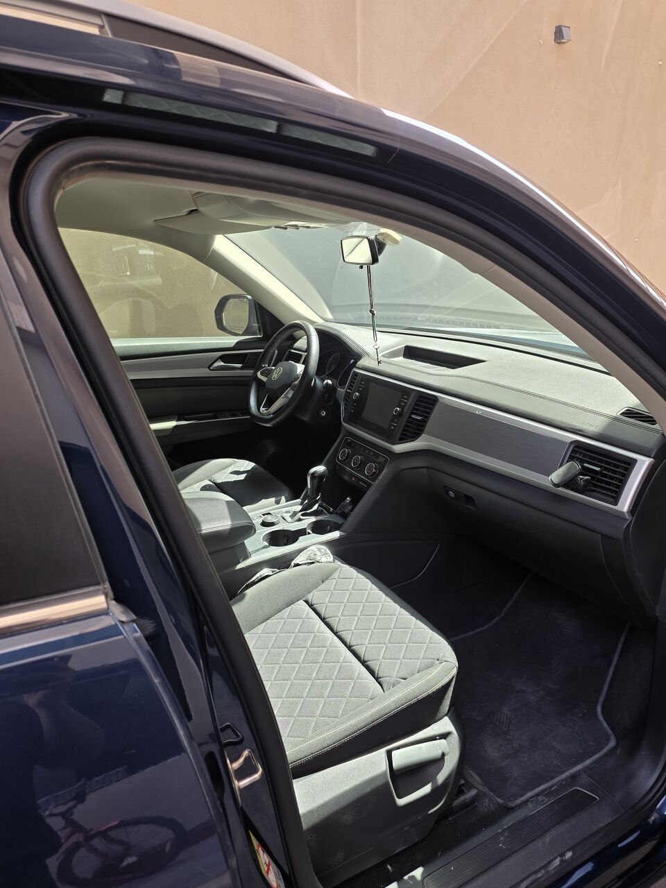 Riyadh, Vehicles, Cars & Trucks , SAR 71000,  VW Teramont,  2021,  Automatic,  122 KM,   Very Clean Family Car/ Seeking Smaller One