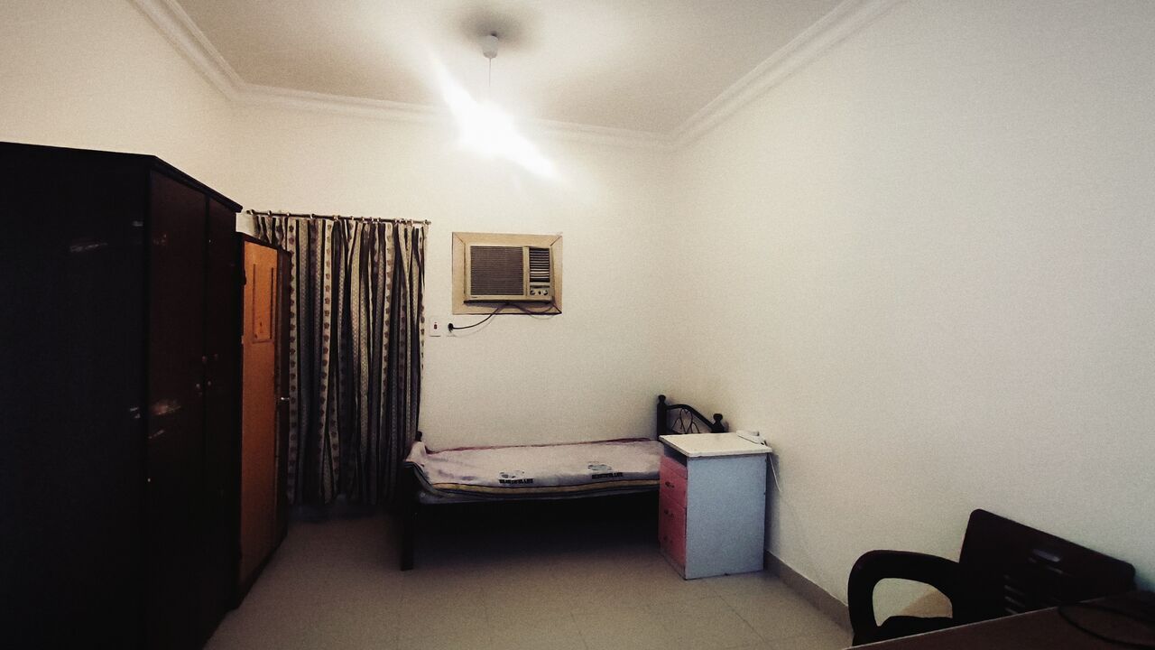 Khobar, Apartments, Flats, Houses & Villas, SAR 300/month,  2 BR,  Bedspace Available For Kerala Bachelor 300 Riyal Only