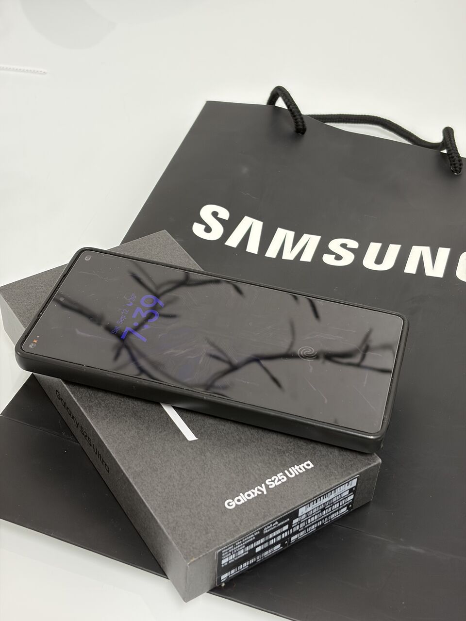 Riyadh, Mobile Phones, SAR 3600,  Samsung Galaxy S25 Ultra 512GB &ndash; Titanium Jet Black