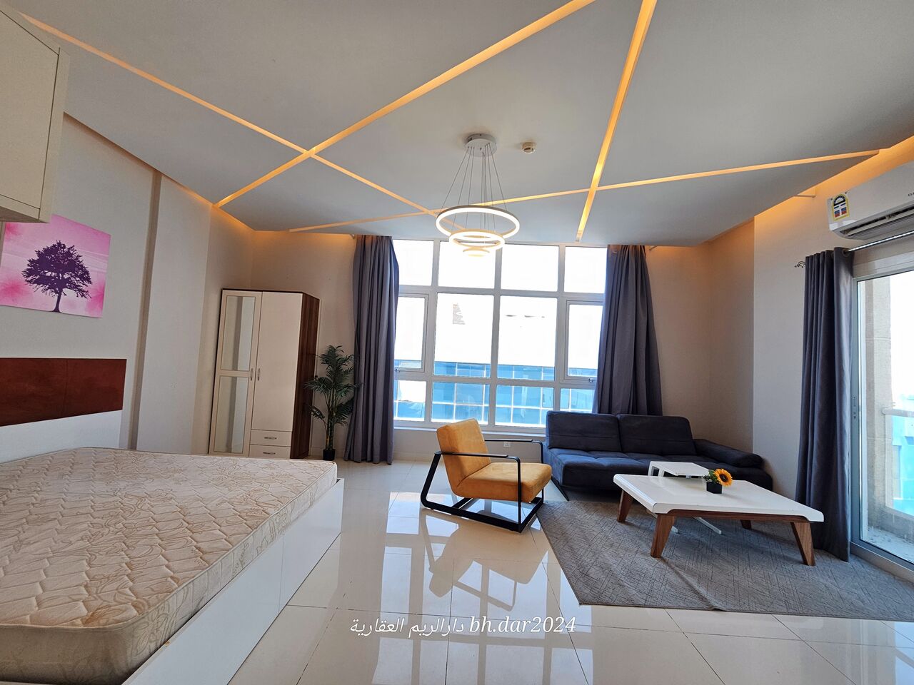 Hidd, Apartments, Flats, Houses & Villas, BHD 240/year,  1 BR,  Al Hidd City/High-end Apartment For Rent Furnished With All Inclusive Electricity