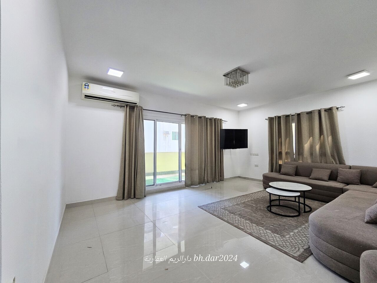 Hidd, Apartments, Flats, Houses & Villas, BHD 420/year,  3 BR,  Al Hidd City/High-end Apartment For Rent Furnished With All Inclusive Electricity