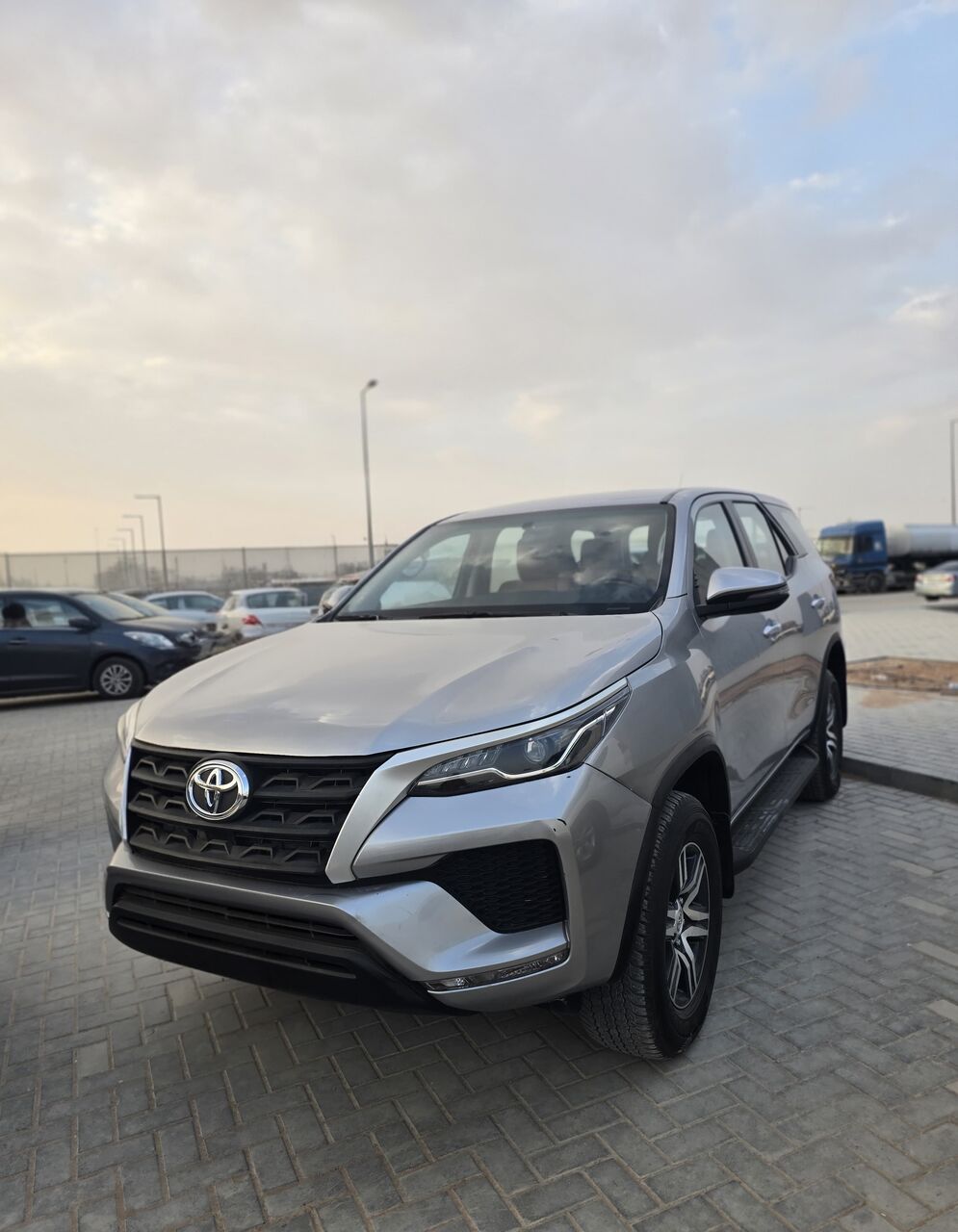 Riyadh, Vehicles, Cars & Trucks , SAR 90000,  Toyota Fortuner,  2025,  Automatic,  43000 KM,