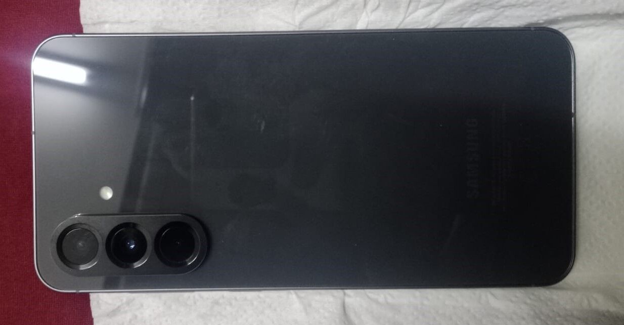 Riyadh, Mobile Phones, SAR 1150,  🔥 Samsung A56 5G 8GB/256GB – ONLY 1 MONTH USED – SAR 1,000 🔥