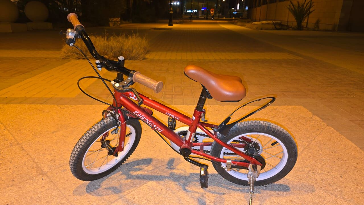 Riyadh, Bicycles, SAR 600,  Excellent Condition Foldable Bike With Gears + Free Kids Bike