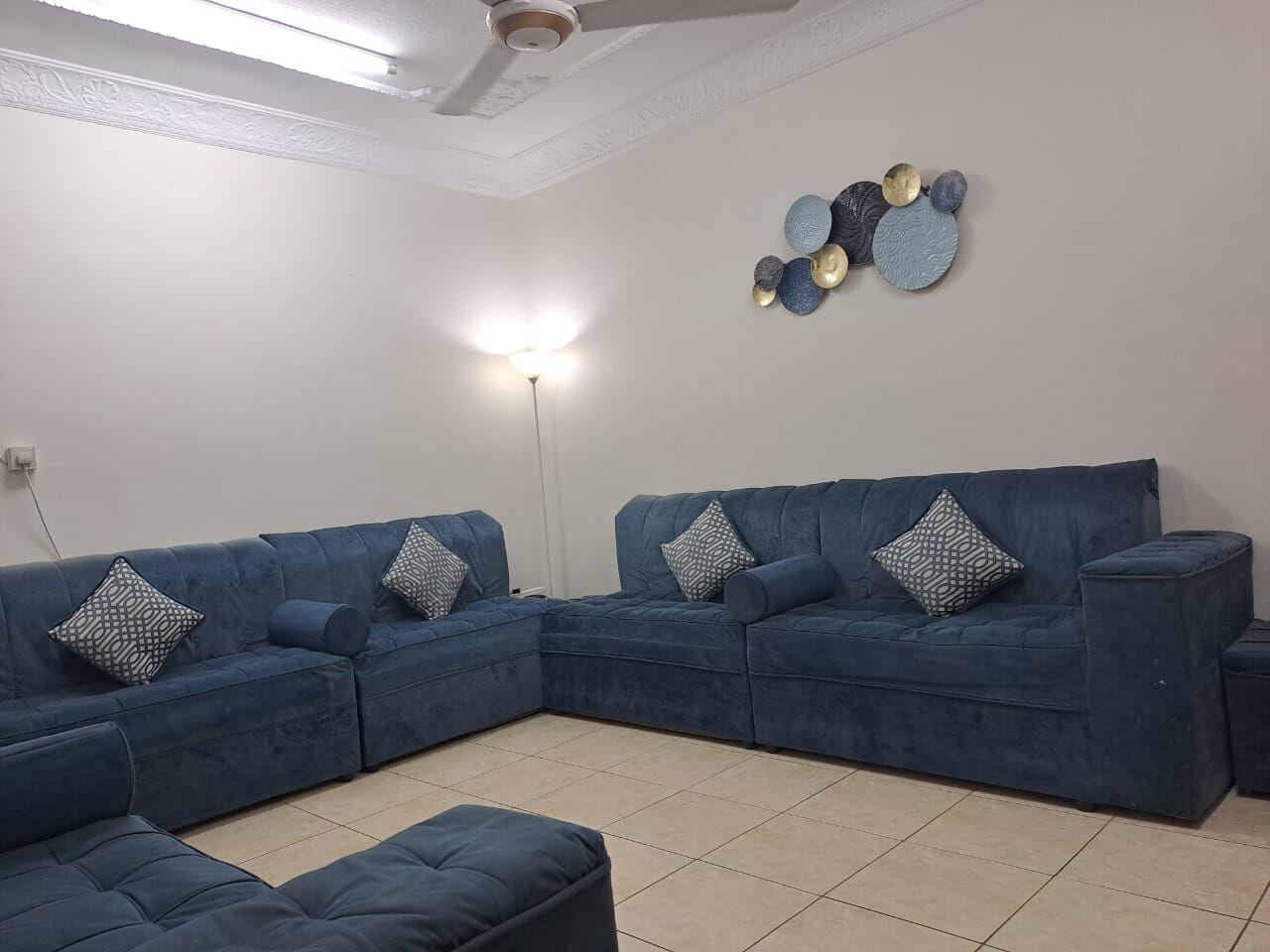 Dammam, Furniture, SAR 550,  12 Seater Sofa Set With Curtains